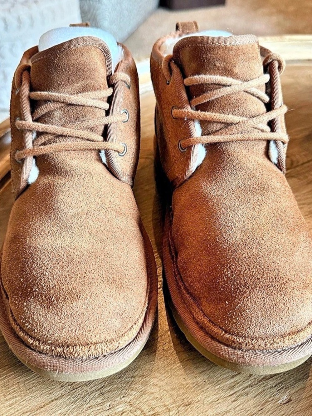 UGG Men's Neumel Suede Chukka Boots Chestnut Size 9